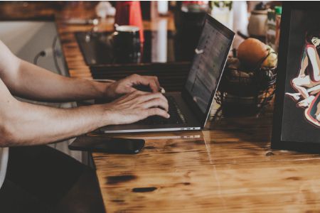 Odoo • 圖片及文字